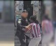 צפו: אמן הרחוב המוכר והאהוב נעצר באלימות – ​"לקחו לי את הפרנסה ואת הכבוד"