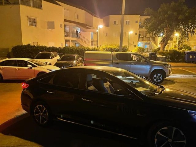 תוכן גולשים 27 א'- הרכב 