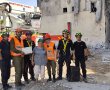 בזכות מנוף ולב גדול: כוחות הסיוע חילצו חפצים יקרי ערך מביתה ההרוס של תושבת העיר