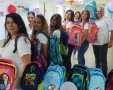 חלוקת ערכות חזרה לבית הספר בסניף באר שבע | צילום: עמידר