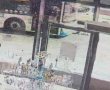 צפו בתיעוד המחריד: האוטובוס דוהר בלב רובע ז' ומעיף את הילד (וידאו)