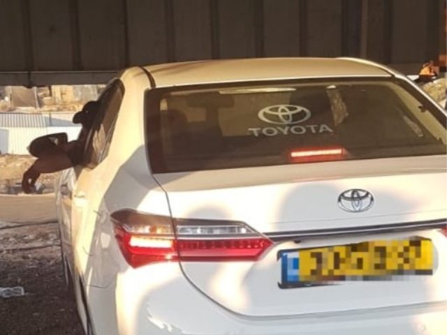 אחד הרכבים שהיו מעורבים בנהיגה הפרועה | צילום: דוברות המשטרה