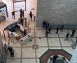 צפו: קטטה פרצה בין חמולות בתוך בית המשפט בבאר שבע, מאבטחים נפצעו