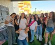 בת מצווה בין הטילים: אלין שמעיה חגגה עם החברות ליד מרחב מוגן 
