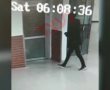 אירוע דרמטי בסורוקה: תושב הפזורה שבר דלת ואיים על מאבטחים בסכין (תיעוד)