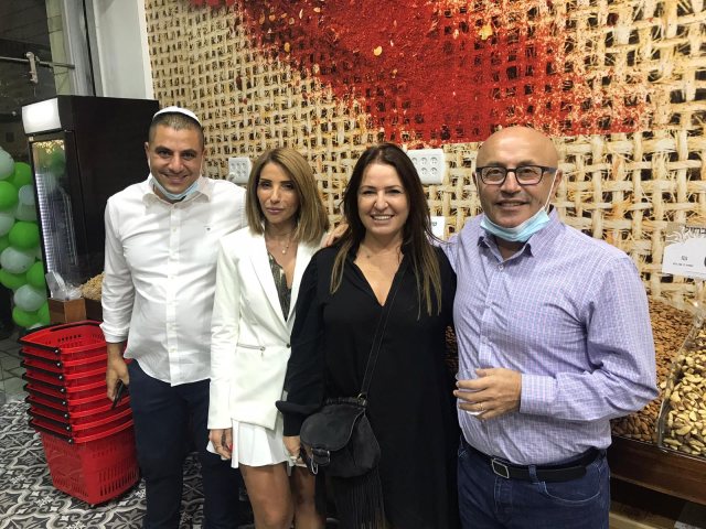 נפתלי ויפעת שמשון עם מאיה ואיציק שלמה | צילום צבי תקשורת 