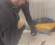 אפילו הסוהרים הופתעו: אסיר הבריח פלאפון בתוך הרגל התותבת שלו