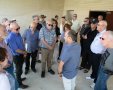 מועצת העיתונות בביקור באנזק | צילום: דיאגו מיטלברג