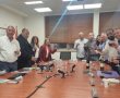 ישיבת מועצת העיר הסתיימה בהרמת כוסית לקראת חג הפסח