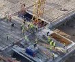 עם מוטות ברזל, על הגג: 5 פצועים בקטטת ענק בין פועלים באתר בנייה בבאר שבע (תיעוד)