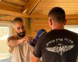 עומר מלאכי מחזיר חיילים לכושר. צילום: פרטי