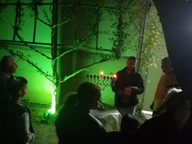 חנוכה במבוך מרים- אתר הבשור