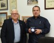 בתמונה: מנכ"ל קמ"ג גיל דגן  מקבל את מדליית המכללה. צילום יחצ