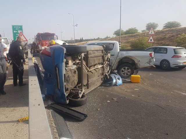 תאונה בצומת להבים, דוברות כבאות והצלה נגב