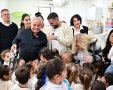 שגב כלפון נפגש עם ילדי הגנים בדימונה