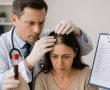 איך מתבצע אבחון מקצועי לנשירת שיער בדיקות דם, בדיקת קרקפת והיסטוריה רפואית